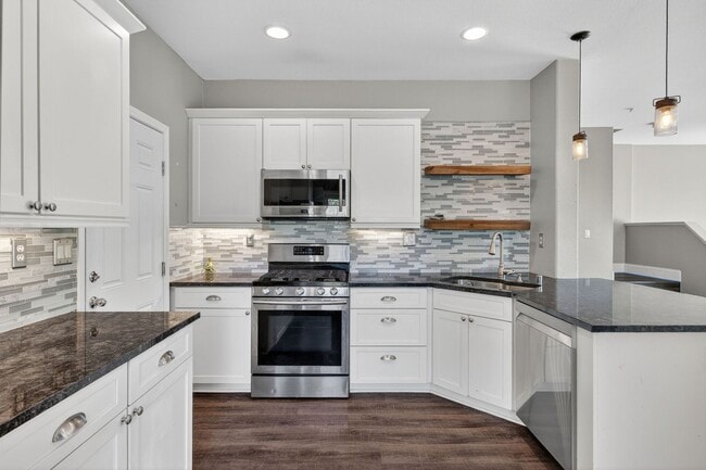 Building Photo - 2-Story Twin Home with Solar Panels in the Gated Community of Vista Cupertino!