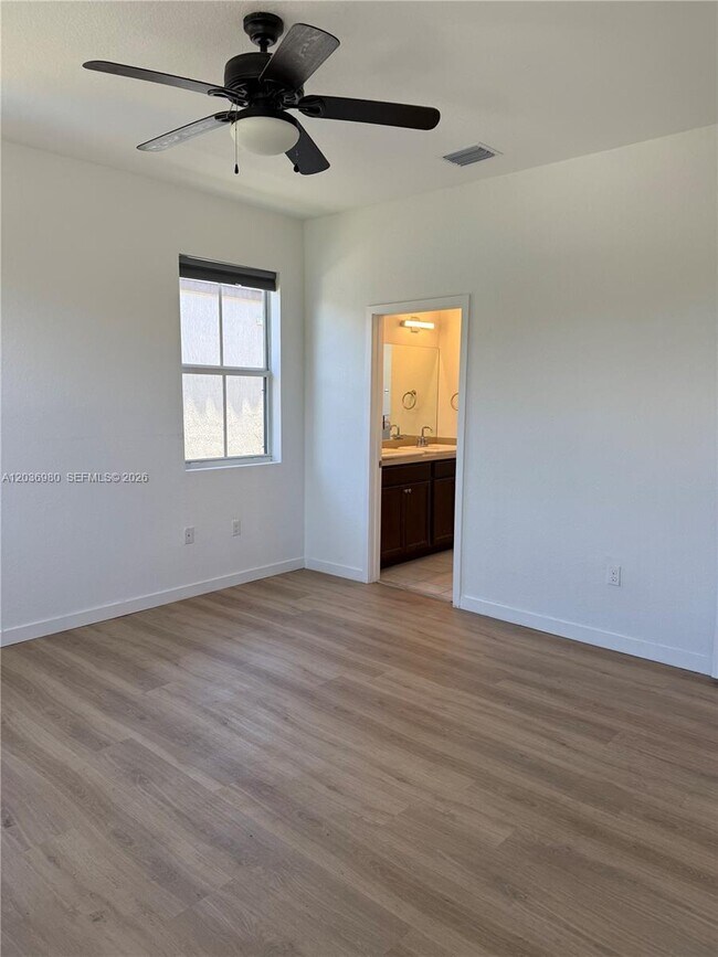 Building Photo - 24360 SW 117th Ave