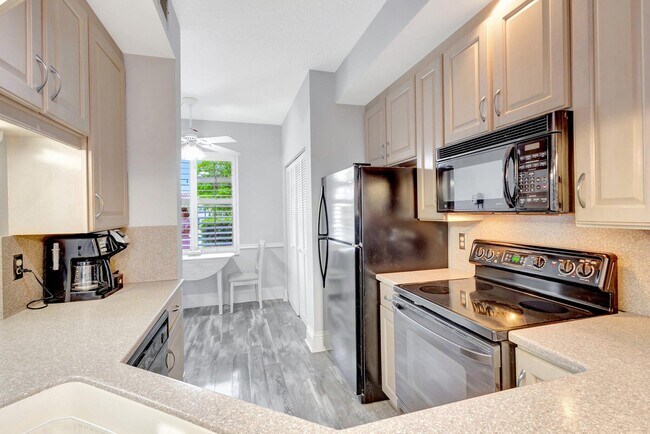 Building Photo - 200 Waterway Rd