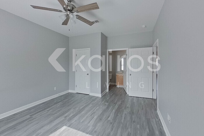 Building Photo - 10101 W 20th St