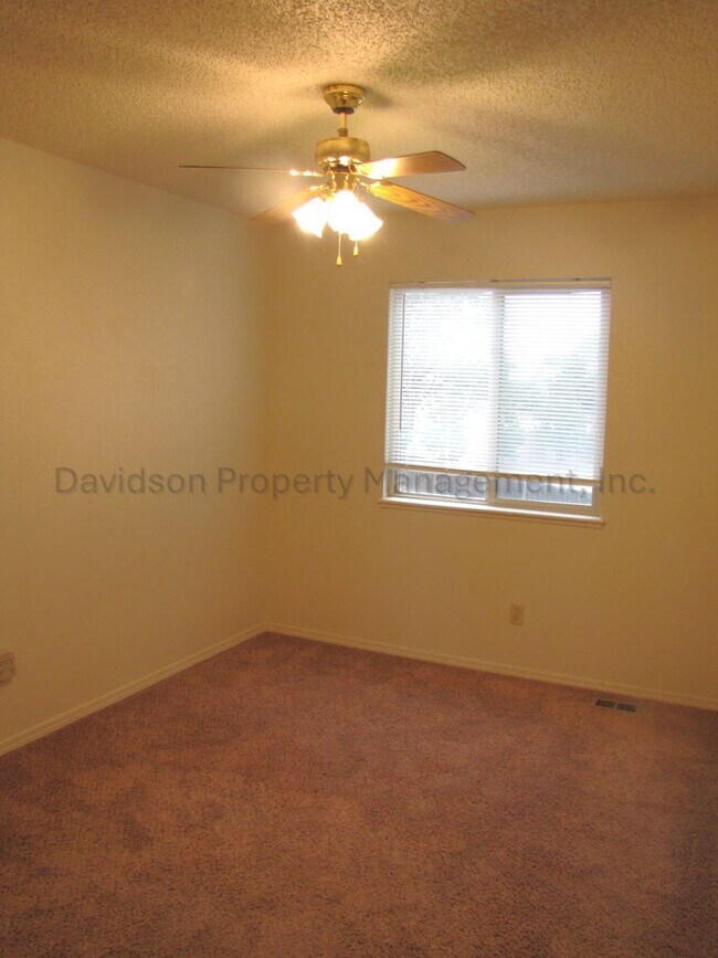 Building Photo - 5624 Corinth Dr