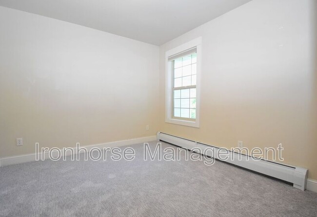 Building Photo - 623 Westgate Ave