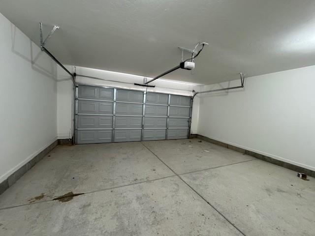 Building Photo - 358 Woodrock St