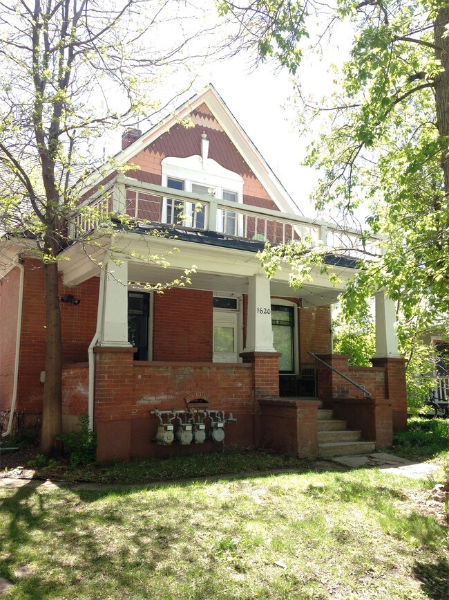 Building Photo - 1620 Grove St