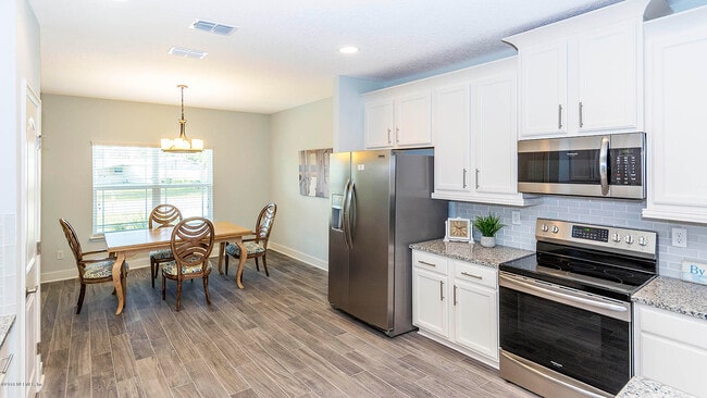 Building Photo - 707 Amberjack Ln