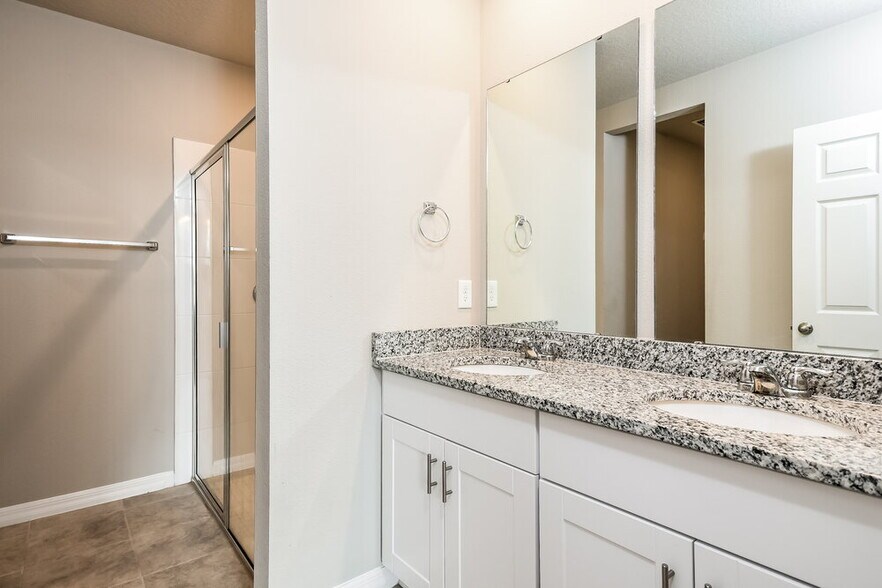 Building Photo - 5236 Stephs Field St