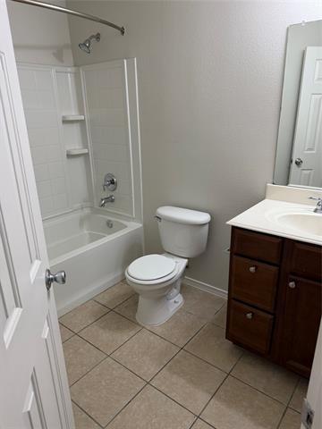 Building Photo - 10035 Wake Bridge Dr