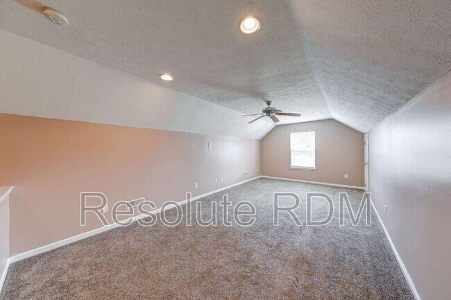 Building Photo - 2665 Foxbriar Pl