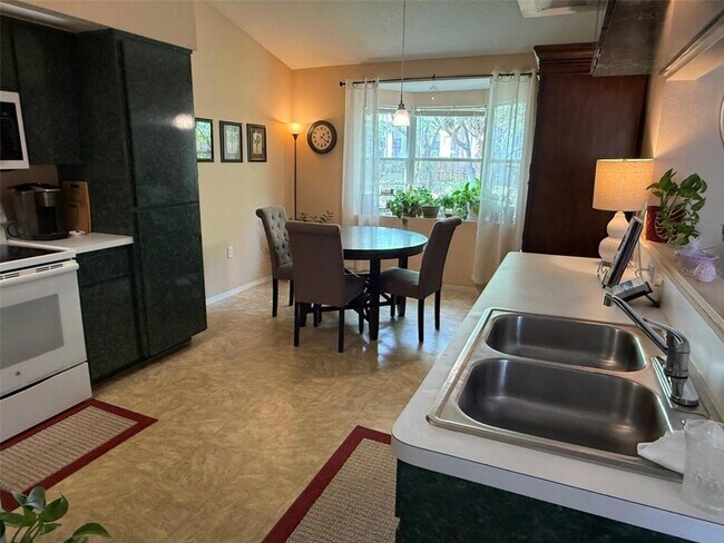 Building Photo - 4147 La Pasida Ln