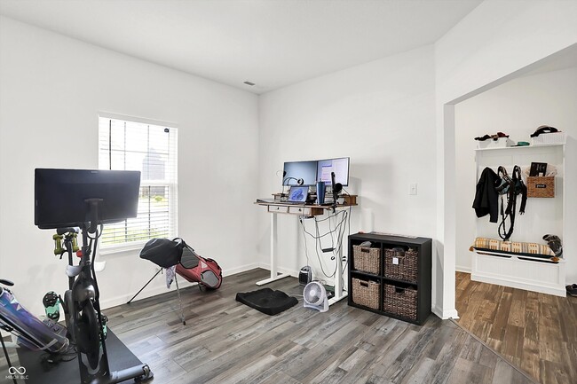 Building Photo - 10223 Caprock Canyon Dr