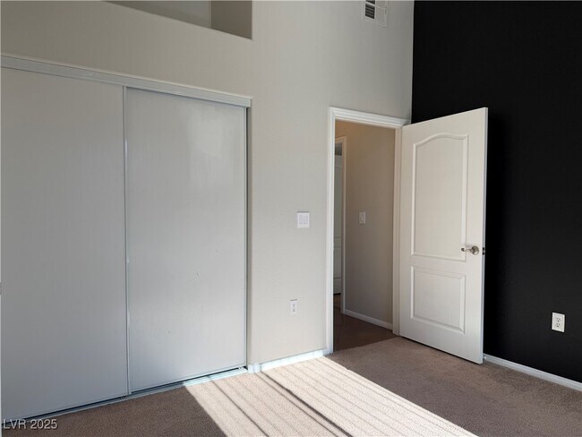 Building Photo - 3540 Cactus Shadow St