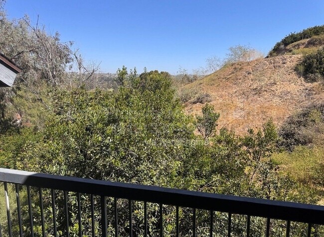 Building Photo - 4629 Villas Ct