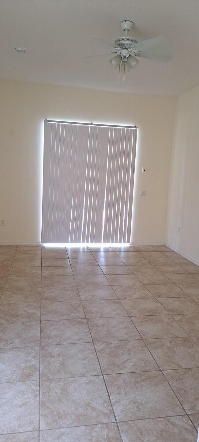 Building Photo - 1117 Sexton Rd SW