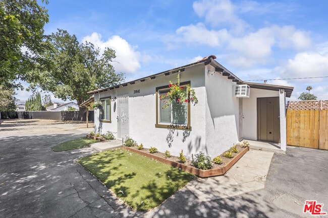 Building Photo - 20841 Community St