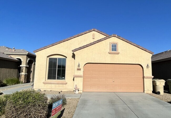 Primary Photo - 3 Bedroom Home in the Beacon Heights Commu...