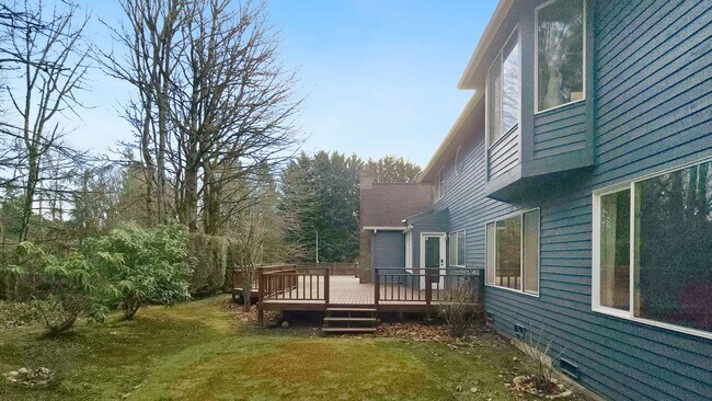 Building Photo - Spacious, Comfortable House in Forest Ridge Estates of Bellevue