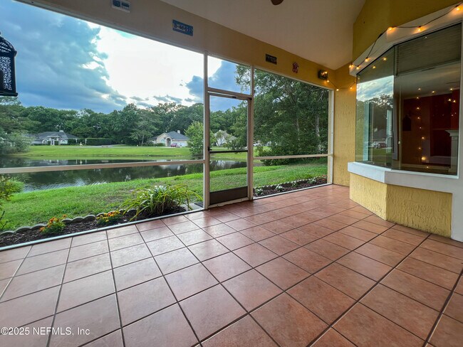 Building Photo - 1704 Tall Tree Dr E