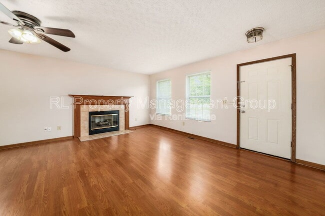 Building Photo - 1064 Wexford Green Blvd