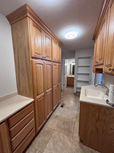 Building Photo - 2112 Bowling Ave
