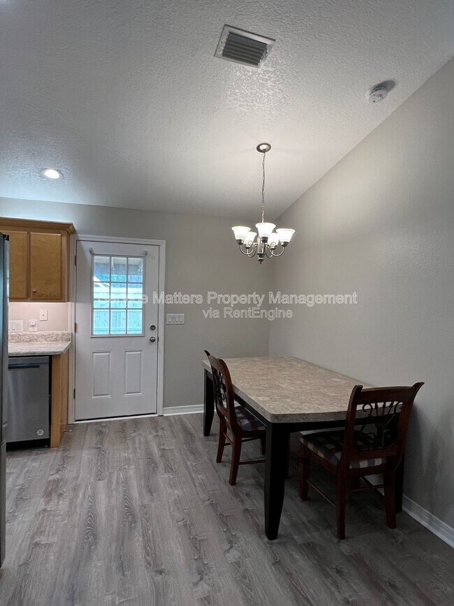 Building Photo - 6545 Berryhill Rd