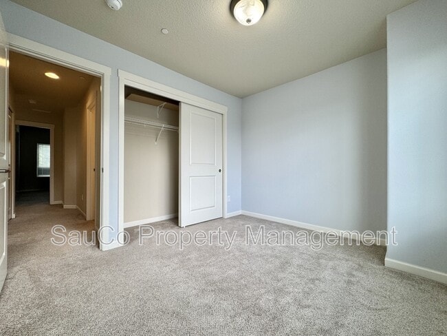 Building Photo - 13558 SW Beach Plum Terrace