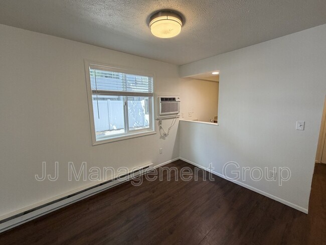 Building Photo - 3414 S Grand Blvd