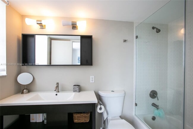 Building Photo - 137 Golden Isles Dr