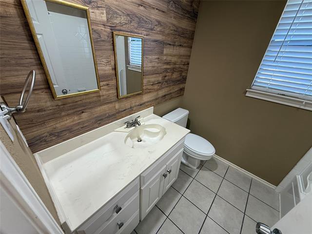 Building Photo - 5731 Sterling Green Trail