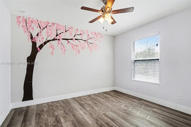 Building Photo - 2251 Napone Ln