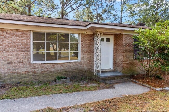 Building Photo - 161 Summerhill Rd