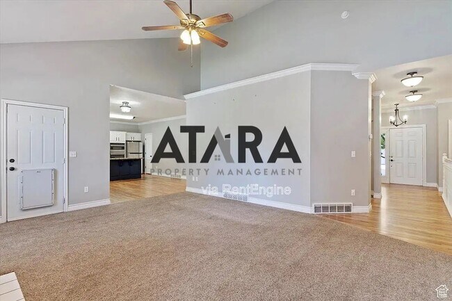 Building Photo - 154 W 1100 N