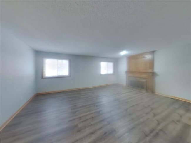 Building Photo - 4845 Orleans Ln N