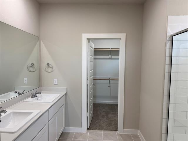 Building Photo - 5800 Briarcroft Dr