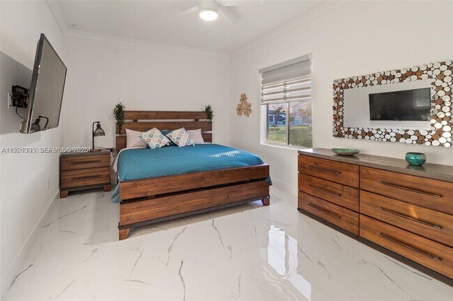 Building Photo - 17575 SW 280th St