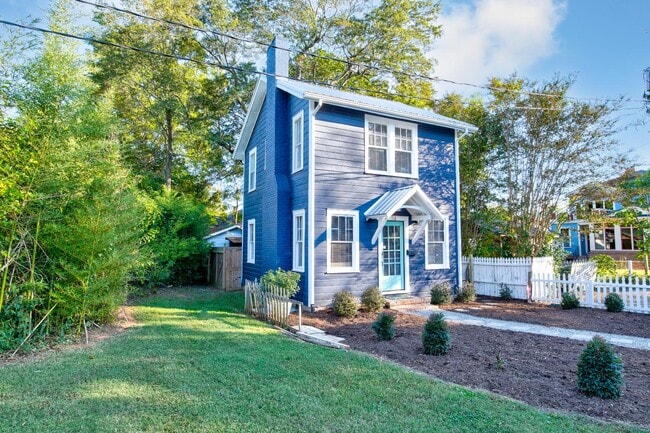 Building Photo - 116 Reid St