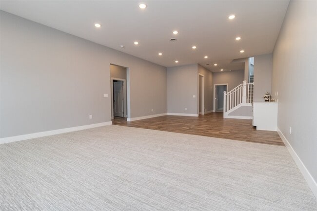 Building Photo - 805 28th St NW