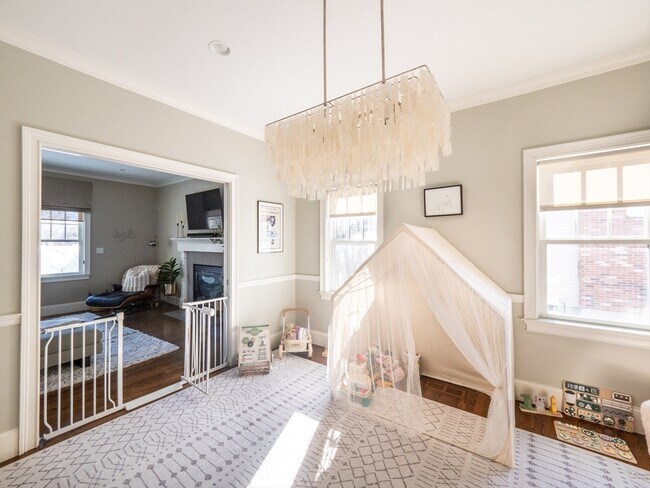 Building Photo - 38 Troy Ln