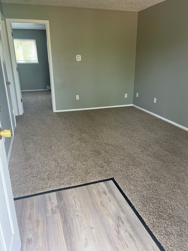 1 BR/1 BA - Garrison Edge