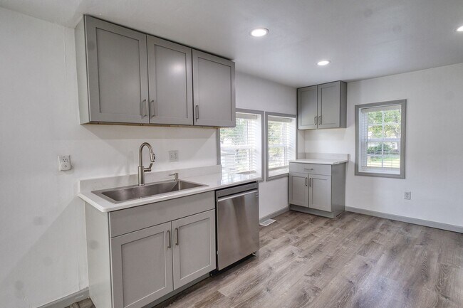 Building Photo - Modern 3-Bedroom Home with Smart Features & Premium Upgrades