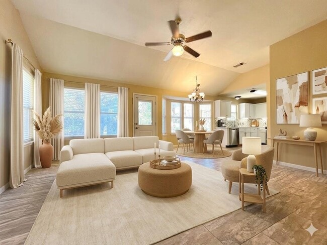 Building Photo - 502 Yaupon Cove