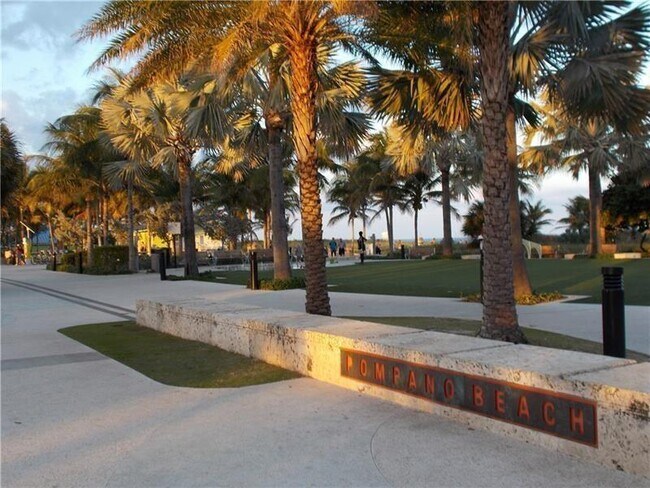 Building Photo - 133 N Pompano Beach Blvd