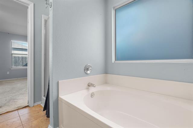 Building Photo - 232 Memory Dr