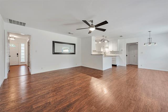 Building Photo - 2144 Mountainview Dr