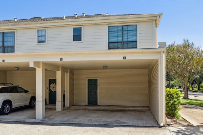 Building Photo - 4000 Purdue St