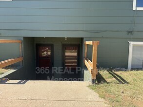 Building Photo - 1231 Pleasant Acres Dr