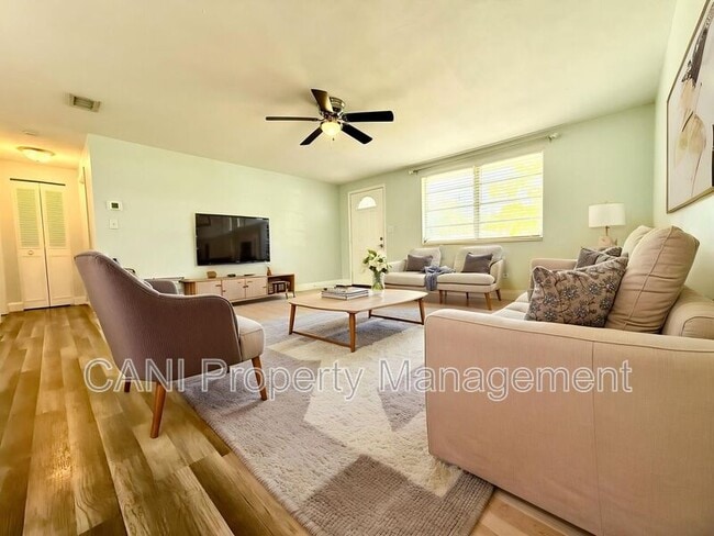 Building Photo - 1529 Culverhouse Dr