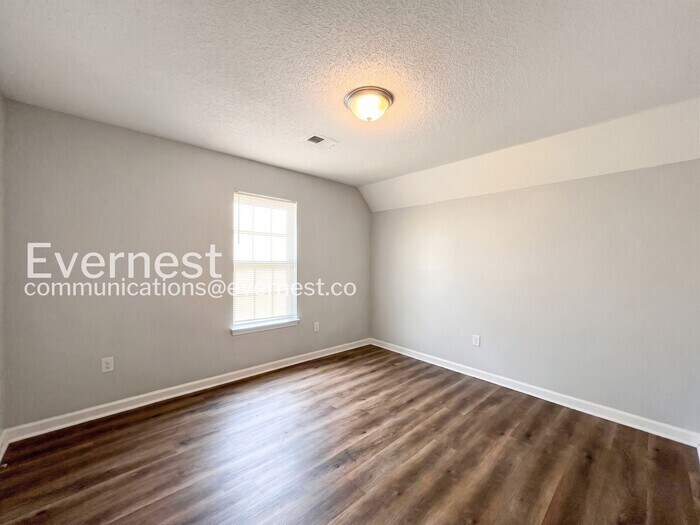 Building Photo - 9931 Adina Cove