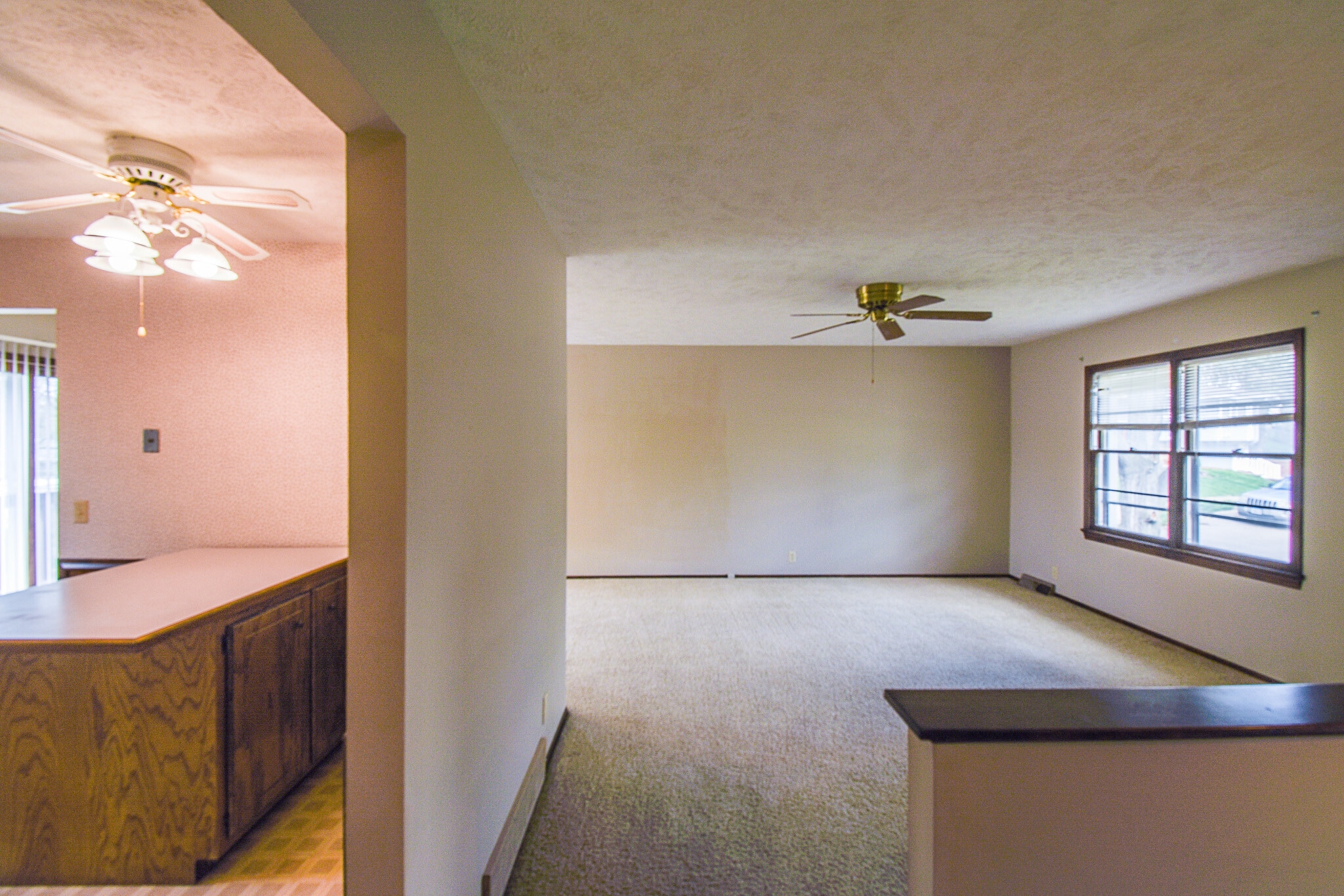 Building Photo - 10205 T Cir