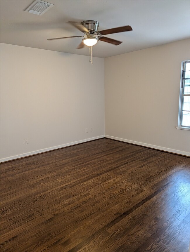 Building Photo - 6709 Cotton Dr