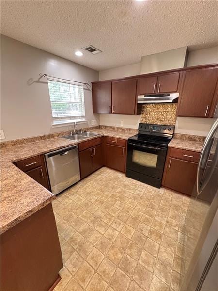Building Photo - 115 Nandina Wy